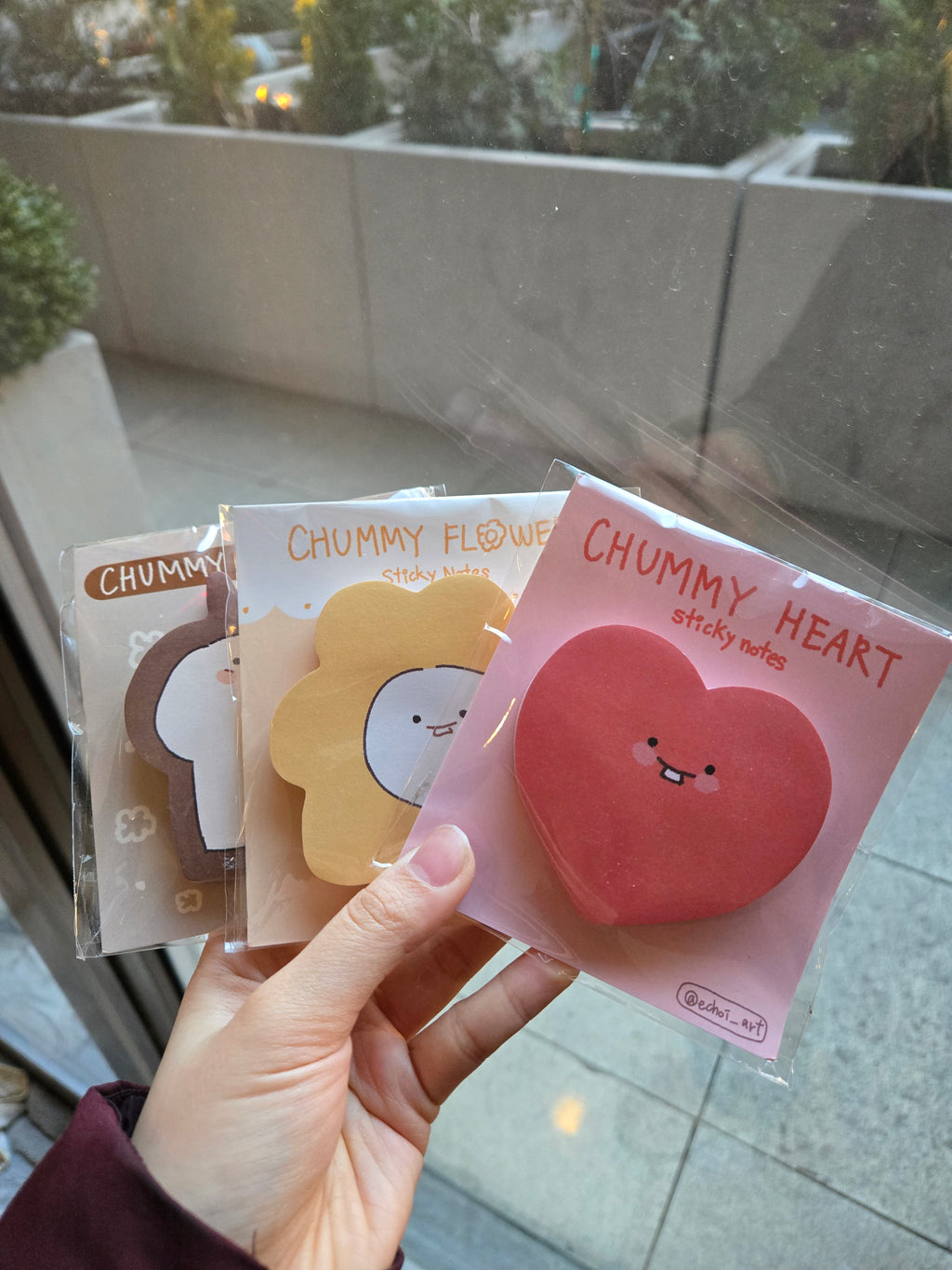 Chummy Sticky Notes